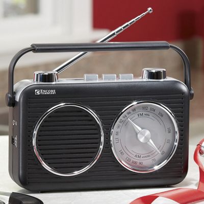 Retro AM/FM Radio
