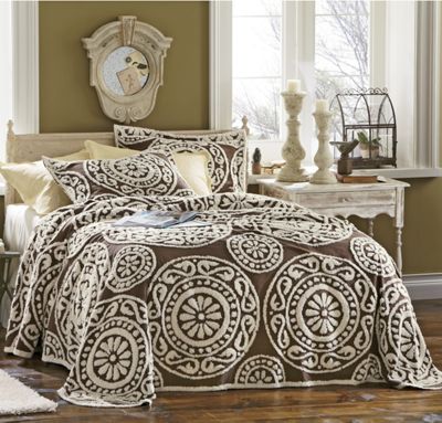 Medallion Chenille...