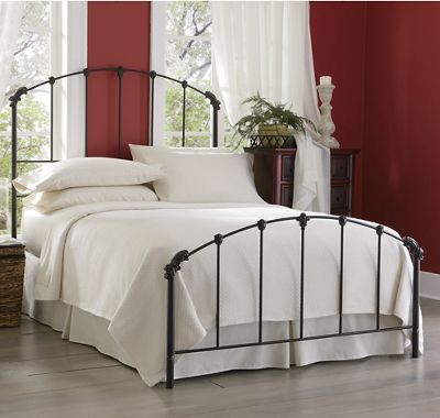 Bonita Bed