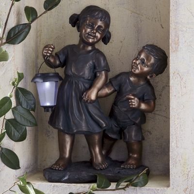 Childhood Pals Solar...