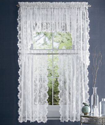 Petite Fleur Lace...