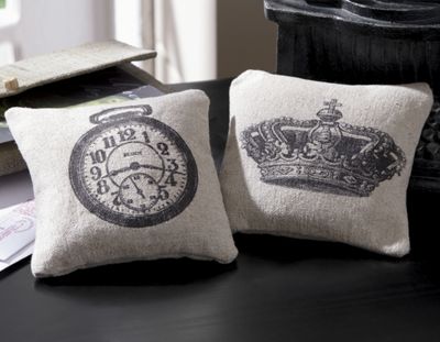Set of 2 Decorative...