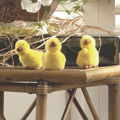 set of 3 fuzzy ducklings