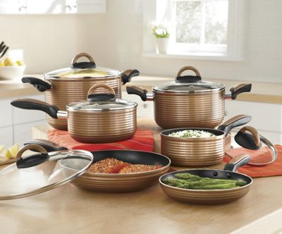 Ginny's Cookware...