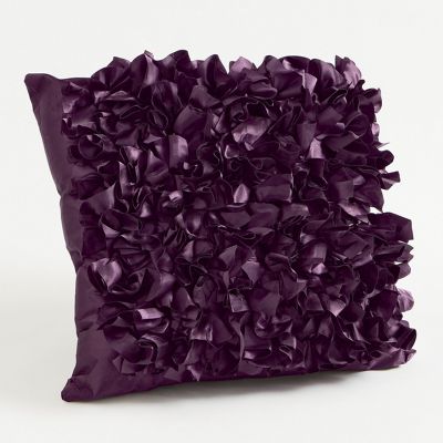Hanna Pillow
