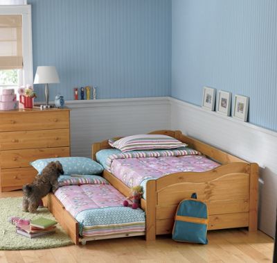 Solid Pine Daybed...
