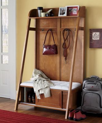 Lyra Entryway...
