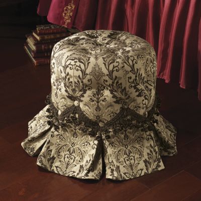 Minuet Oval Tufted...