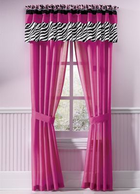 Jungle Queen Window Treatments