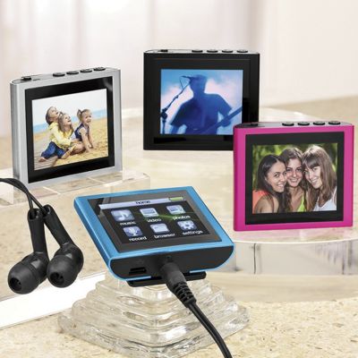 4 GB Touchscreen MP4...