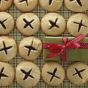 Raspberry Criss-Cross Cookies