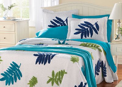 Leaf Pattern Chenille Bedspread