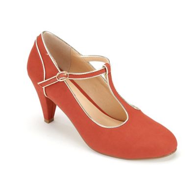 Gold Trim T Strap Shoe by Monroe & Main from Monroe and Main | WW711748
