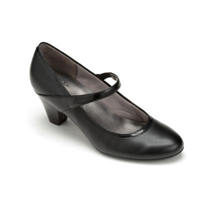 Heels - Sandals, Dress Shoes, Pumps & Seventh Avenue