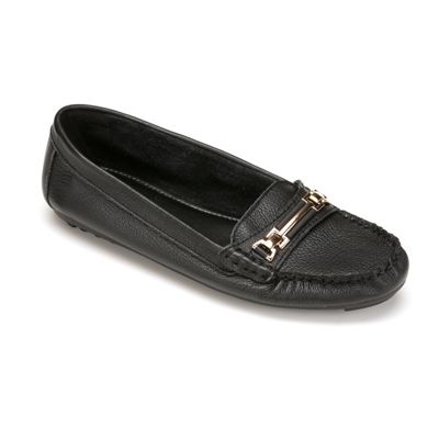Flats & Loafers - Pointy Toe Flats, Moccasins & Monroe and Main