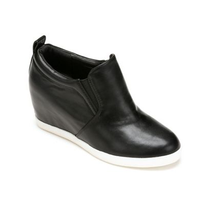 shay wedge sneaker